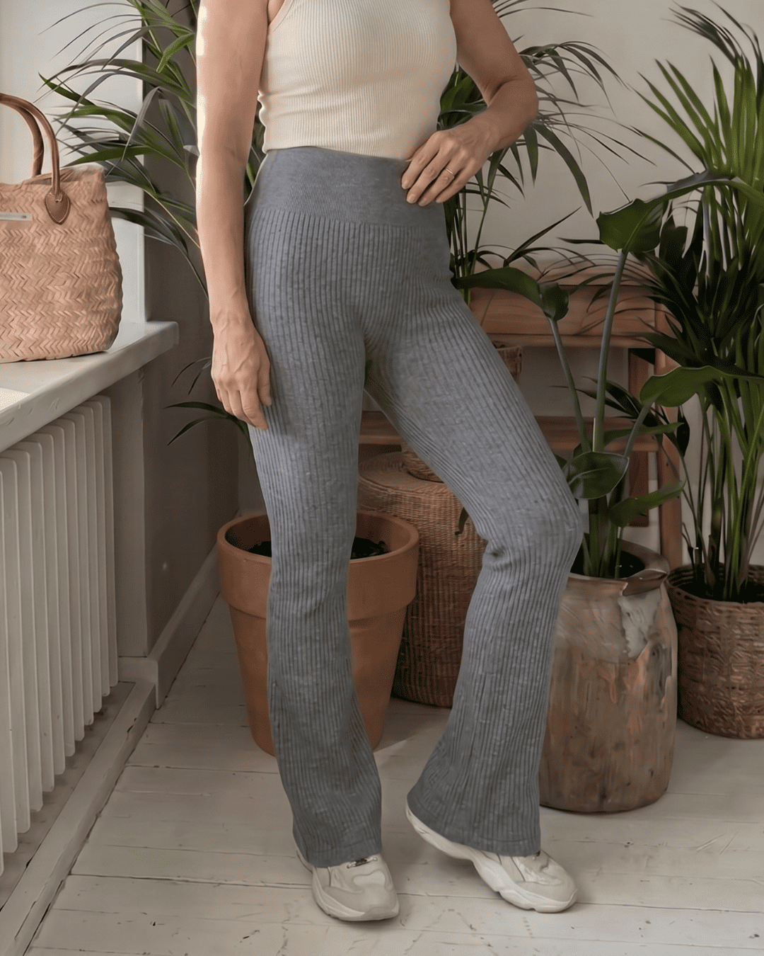 Ribbed Flare Pants - Harmaa